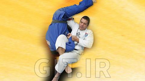 تکنیکهای جوجیتسو برزیلی - بخش 3 - سوئیپها و ریورسالها تکنیکهای جوجیتسو برزیلی - بخش 3 - سوئیپها و ریورسالها