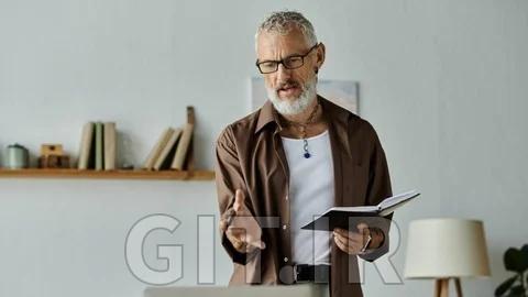 تسلط به کوچینگ زندگی: تغییر زندگیها و کسب موفقیت