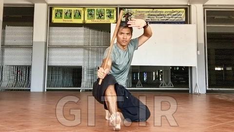 چگونه از چوب و باتون در هنر رزمی تایلندی Krabi Krabong استفاده کنیم؟