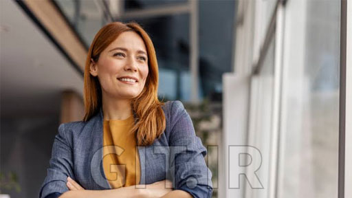 ایجاد اعتمادبه‌نفس در زنان: عظمت درون خود را شکوفا کنید